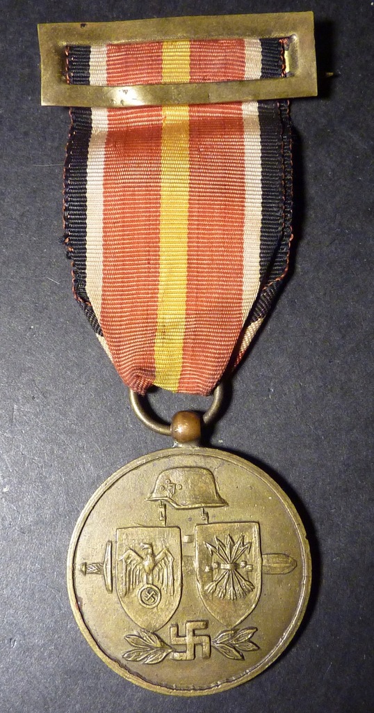 MEDALLA DE LA CAMPANA DIVISIÓN ESPANOLA DE VOLUNTARIOS EN RUSIA typ 2B