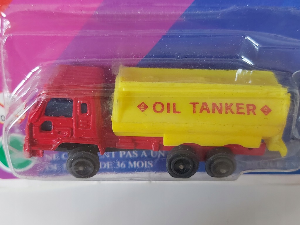 AUTO OIL TANKER STARY PLASTIK