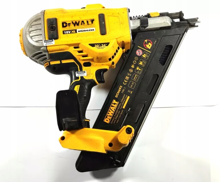 GWOŹDZIARKA AKUMULATOROWA DEWALT DCN692 - 13007252198 - oficjalne ...