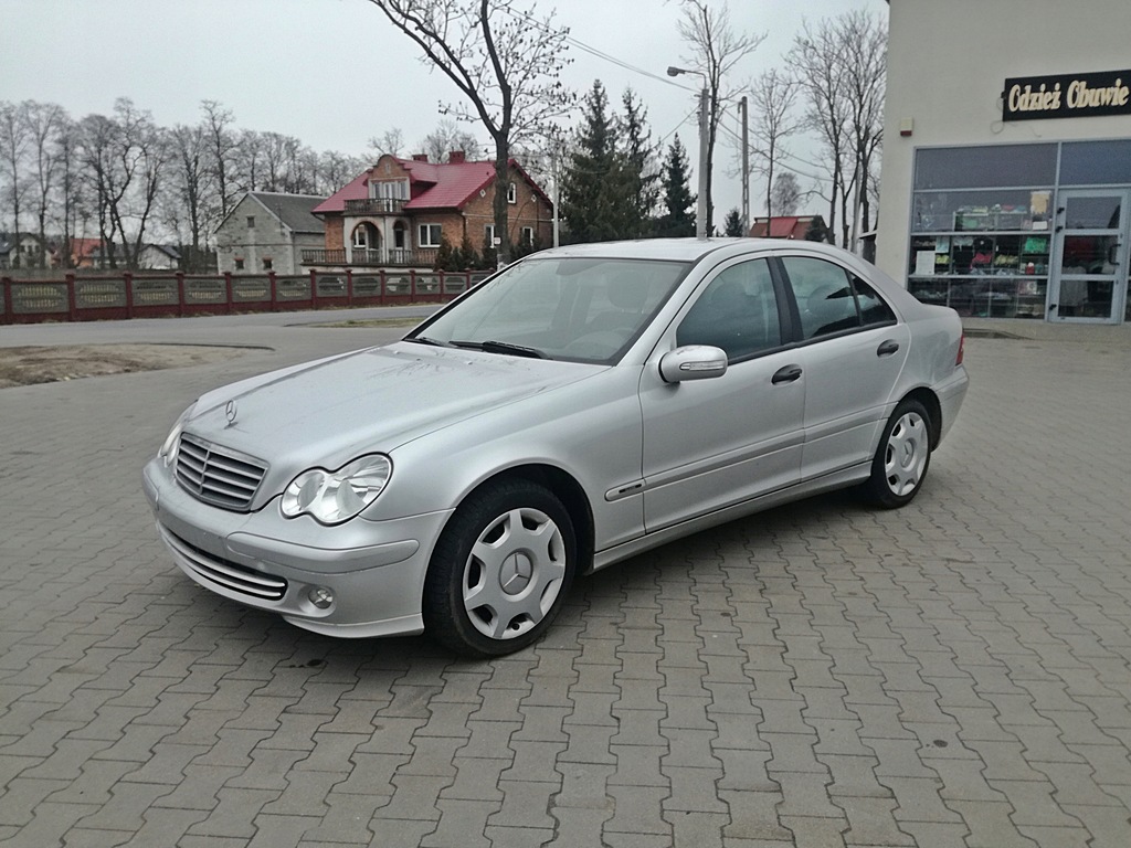 Купить Mercedes Sedan 2.2 CDI АКПП оригинал, без ржавчины: отзывы, фото, характеристики в интерне-магазине Aredi.ru