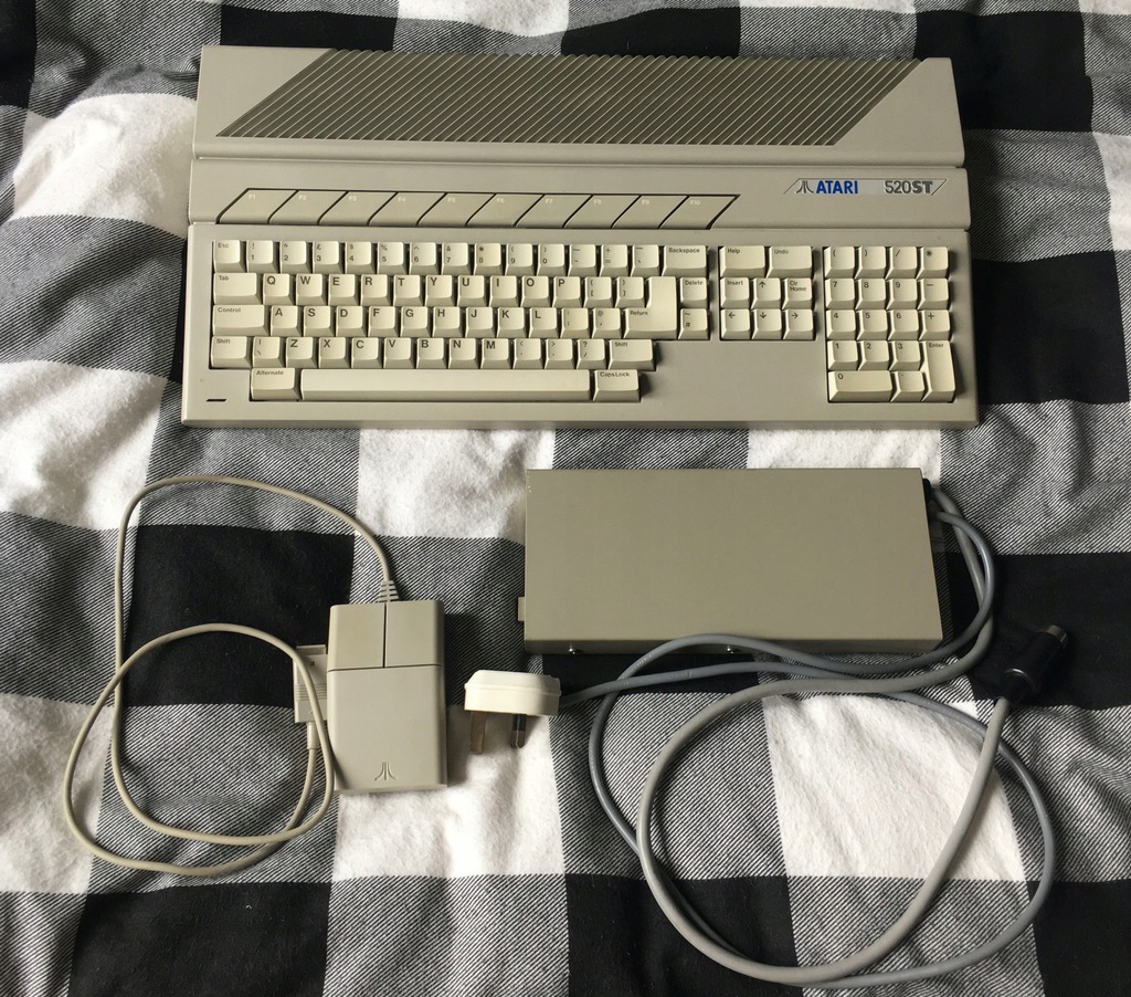 Atari 520ST krótkie, wersja angielska, mysz, FDD