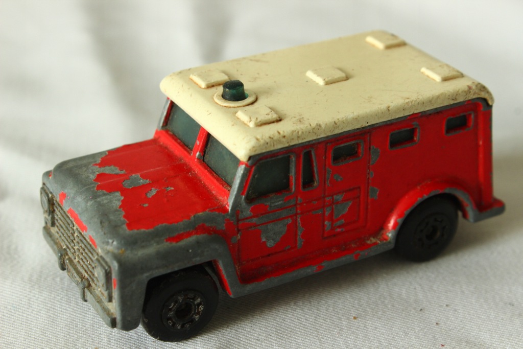 Matchbox - Armored Truck - #27