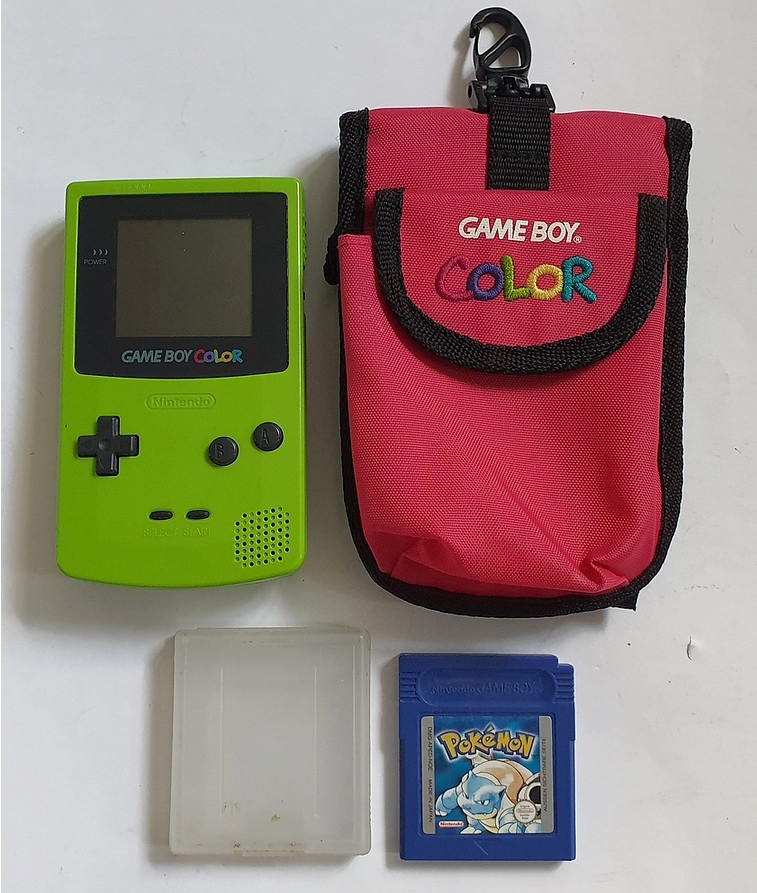 GAME BOY COLOR + etui + gra Pokemon