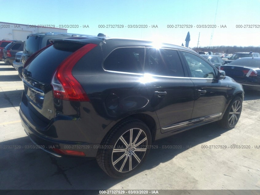 VOLVO XC60 T5/PREMIER2016 r. lekko uszkodzone 9039294616