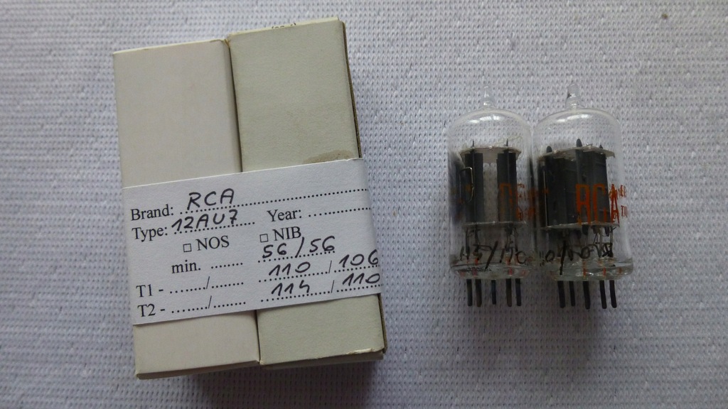 12AU7/ECC82 RCA Clear top