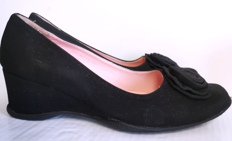 Buty damskie czółenka 38 CCC