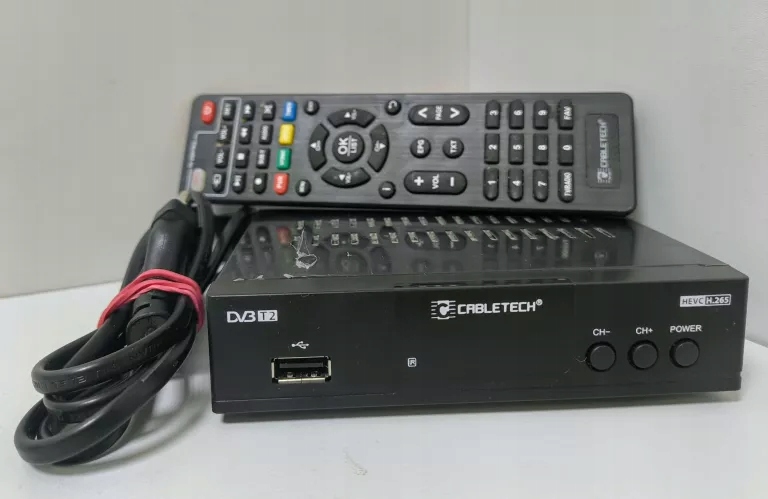 DEKODER CABLETECH URZ0338A + PILOT