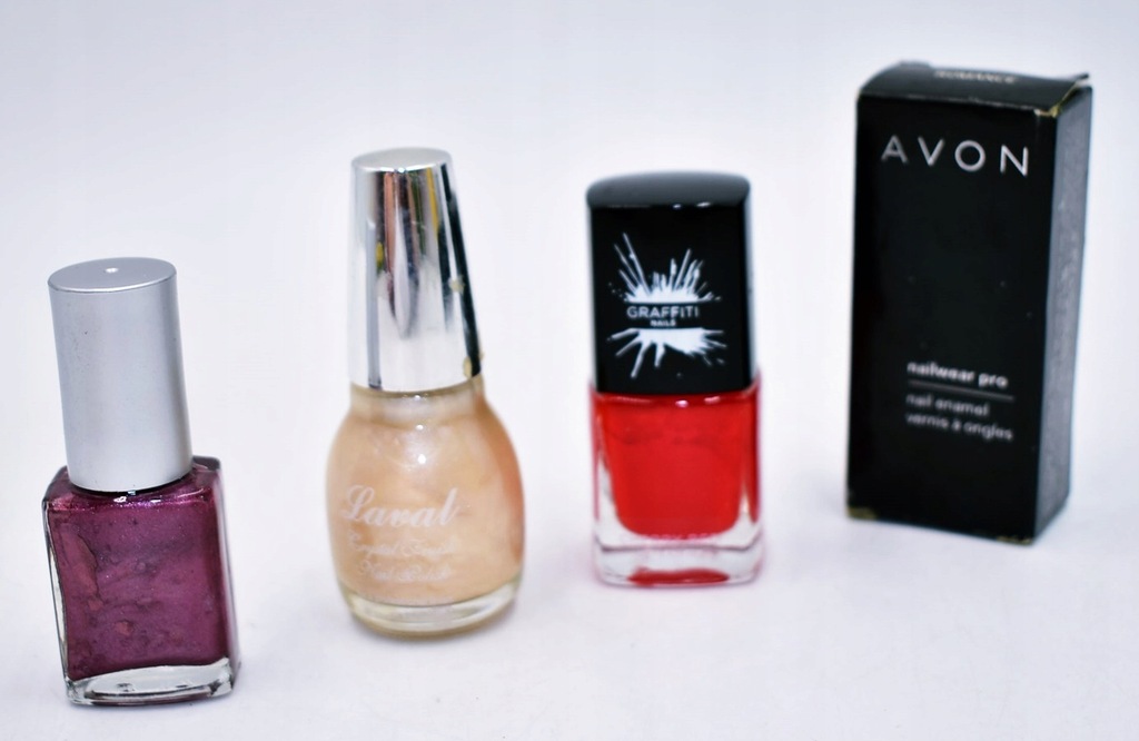 4505-26 ...AVON... a#g LAKIERY DO PAZNOKCI ZESTAW