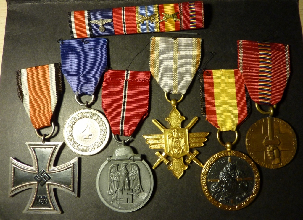 Zestaw medali po jednym żołnierzu ( EK2 WiO MDLC)