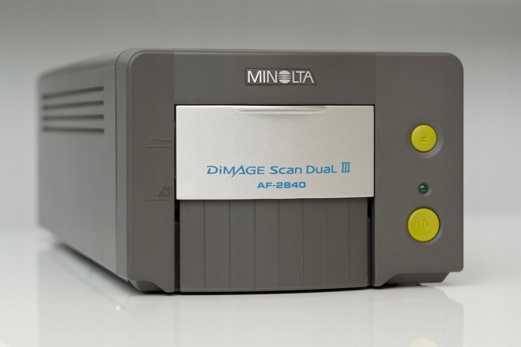 Minolta Dimage Scan Dual III AF-2840 do filmów - 12694322062 