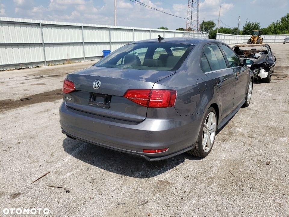 Volkswagen Jetta 170KM