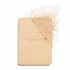 Chanel Vitalumiere Compact Douceur 20