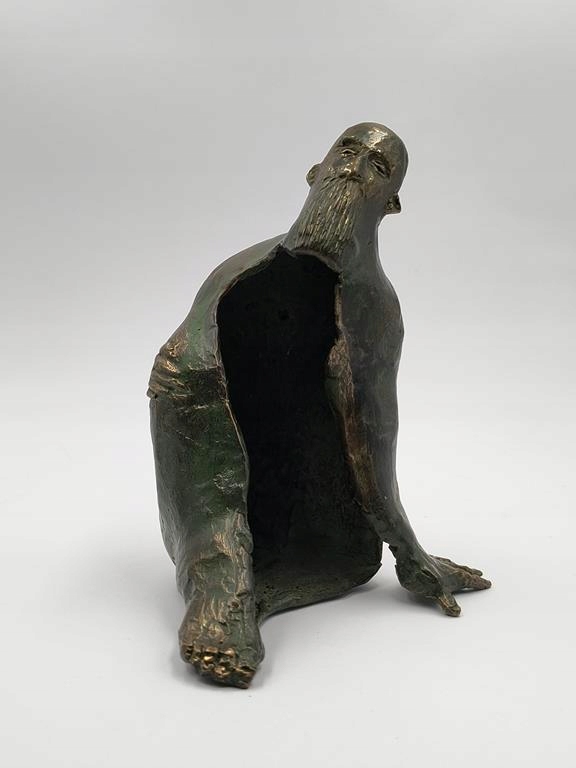 Rzeźba z brązu – pusty człowiek