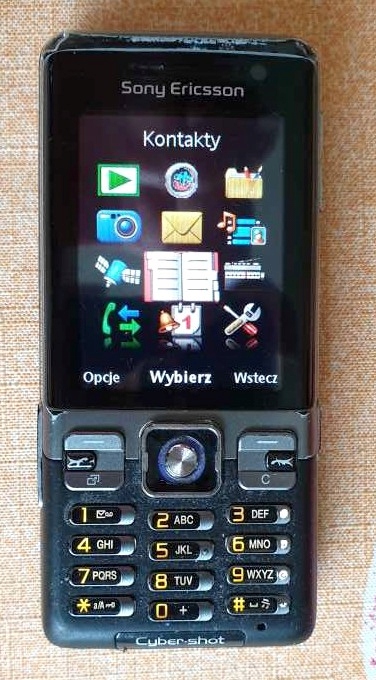 SONY ERICSSON C702 +GŁOŚNIK+BATERIA PODRÓŻNA