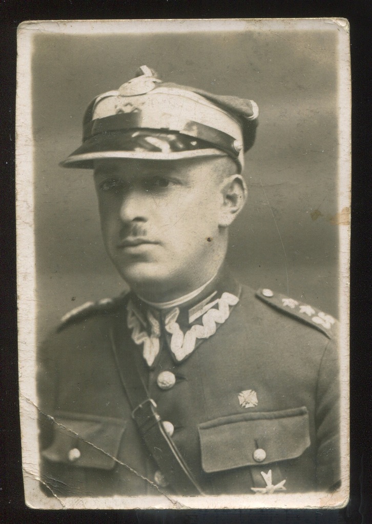 Żołnierze WP - oficer 25 Pułk Ułanów odznaka 13 Pułku Ułanów z Wilna