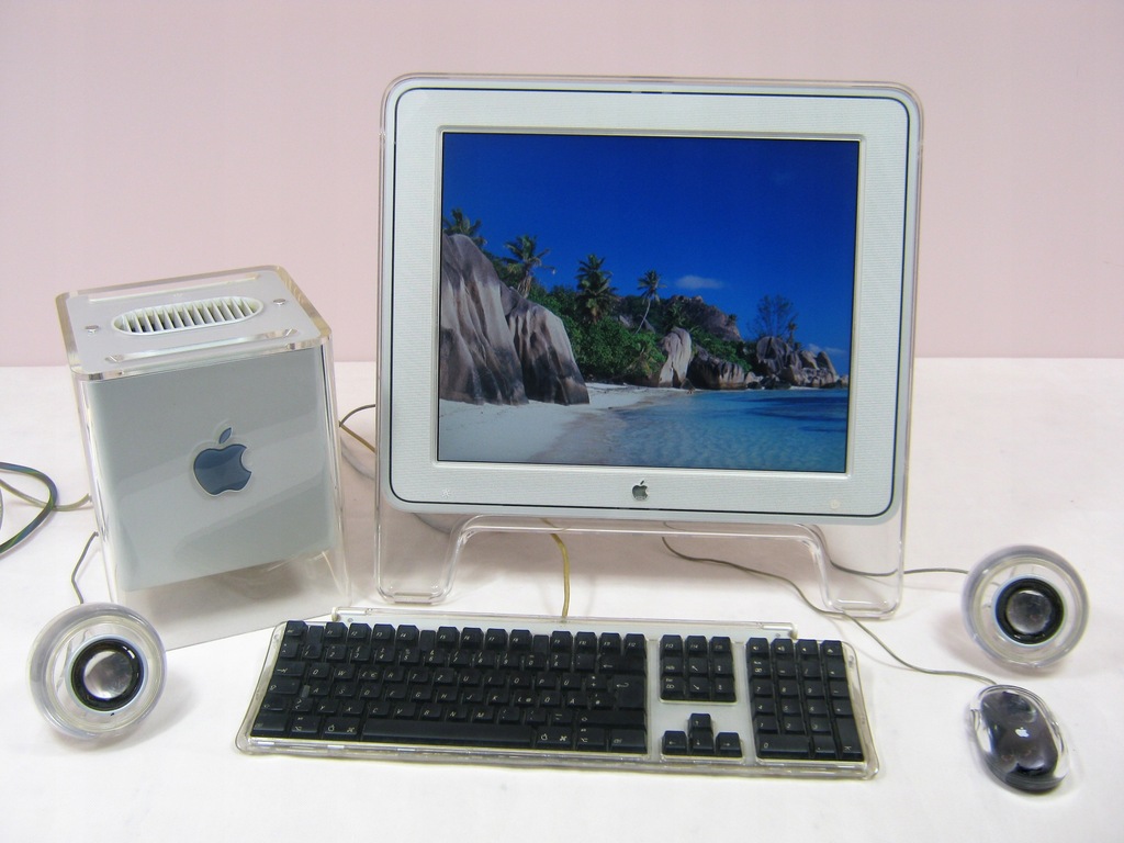 Macデスクトップ Apple Power Mac G4 Cube + Studio Display Apple Power Mac G4 Cube + Studio Display zestaw - 7968391364