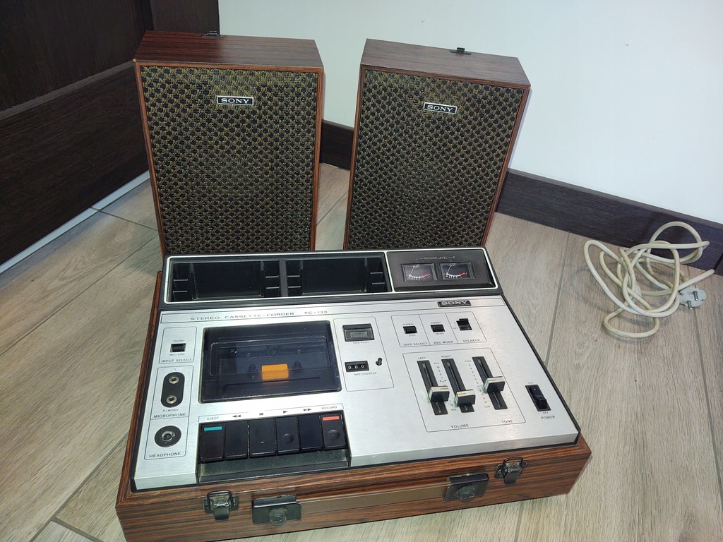 Magnetofon SONY TC-133CS TAPECORDER Zabytkowy