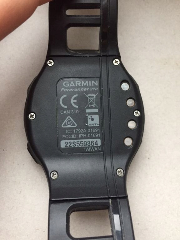 garmin forerunner 210 cena