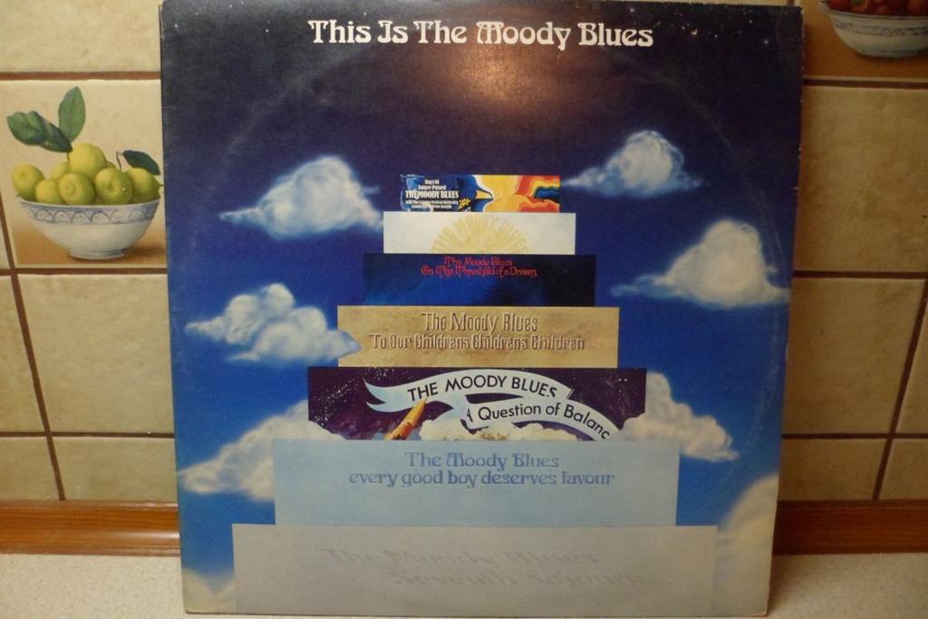 płyta czarna "This Is The Moody Blues"