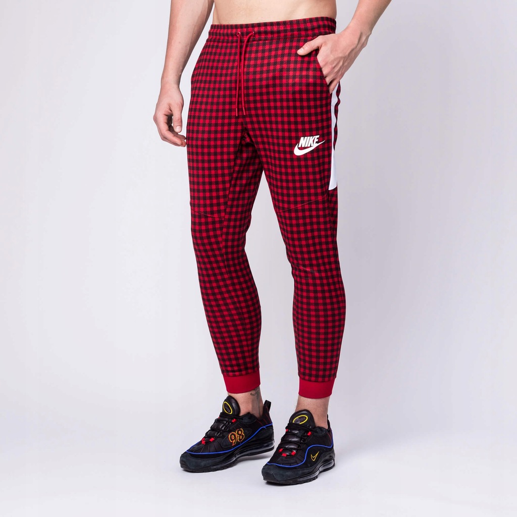 nike nsw jogger slim gfx