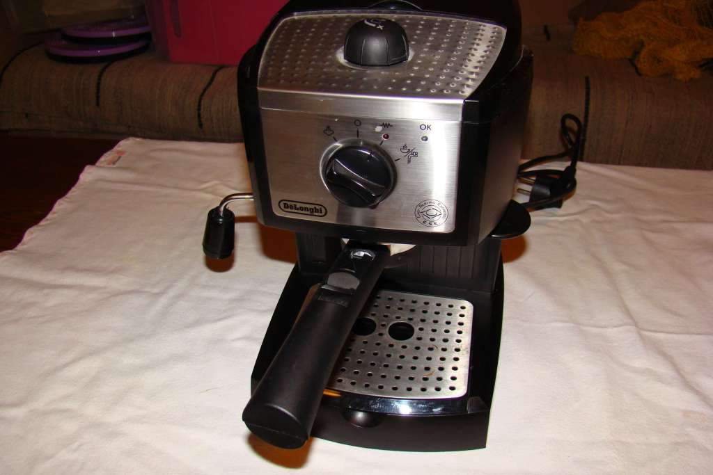 Ekspres do kawy DeLonghi EC155