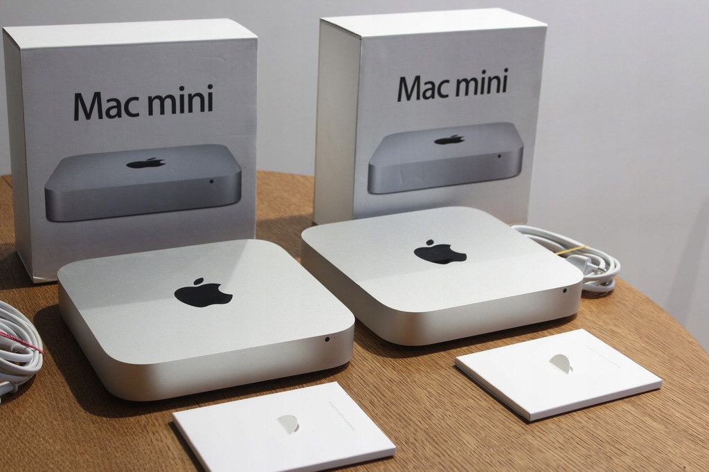 即戦力！Mac mini Core i7 2.3 GHz 16GB Mini Mac 2.3 Quad Core i7 16 GB 240 SSD 2012 r - 11578182907