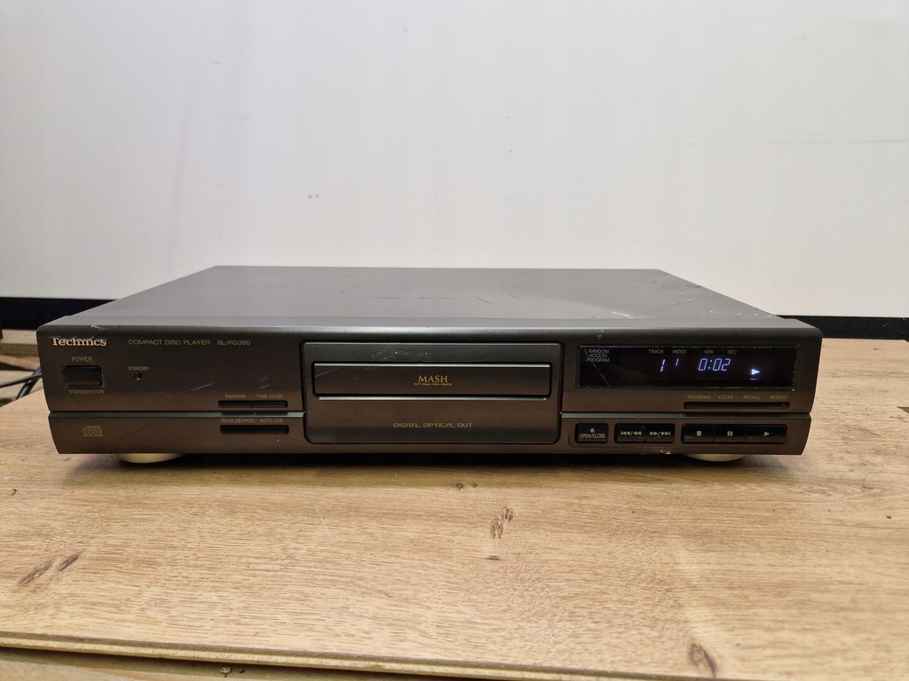 Odtwarzacz CD Technics SL-PG390 Digital Optical Out