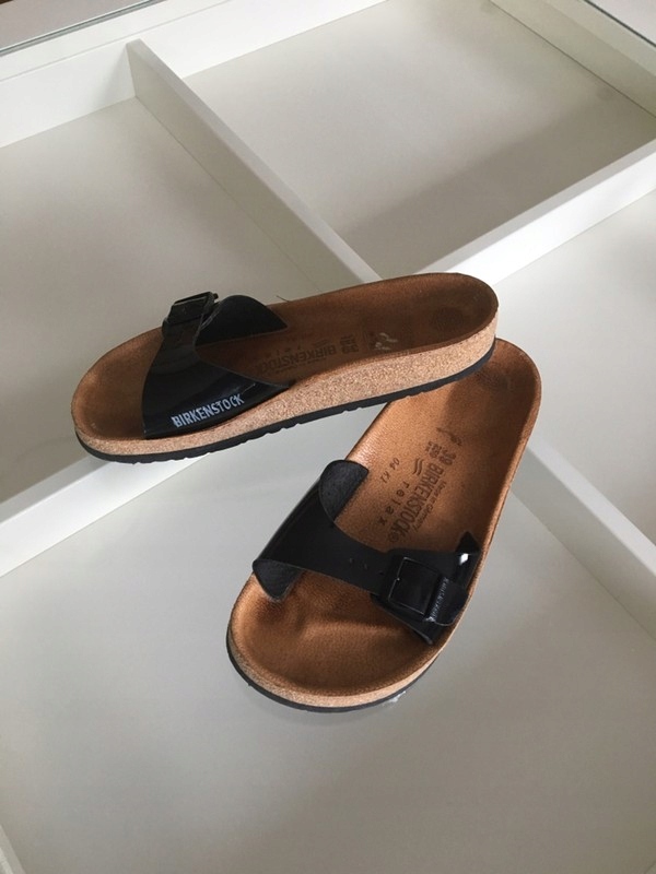 Lakierowane klapki Birkenstock 39 black