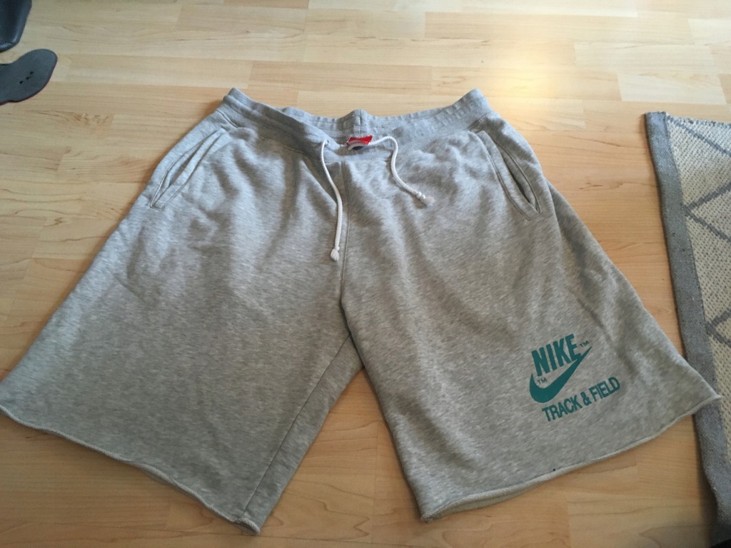 Spodenki Szorty Nike XL