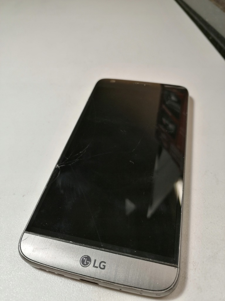 LG G5 SZARE