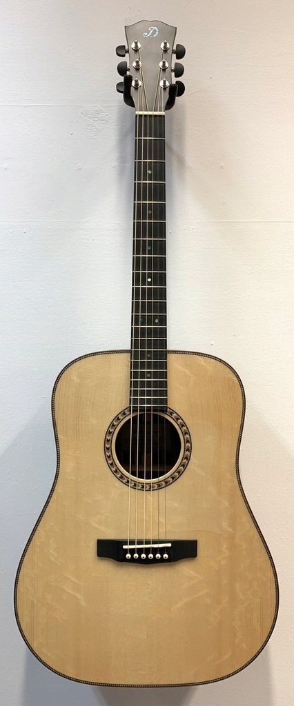 Dowina Bordeaux D-DS - Gitara akustyczna