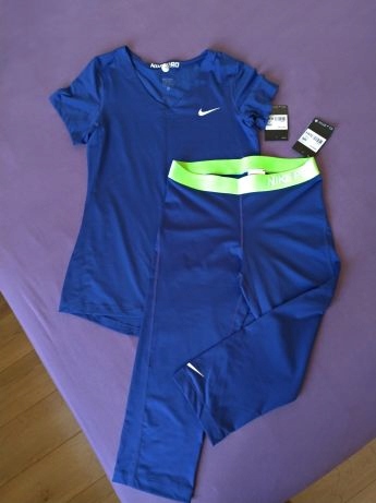 NIKE PRO zestaw sportowy - getry + t-shirt . Nowy