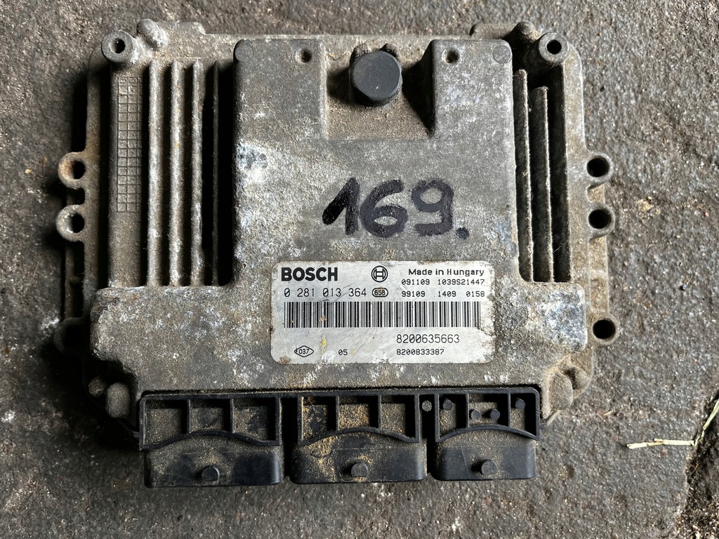 169 RENAULT KOMPUTER SILNIKA 8200635663 0281013364