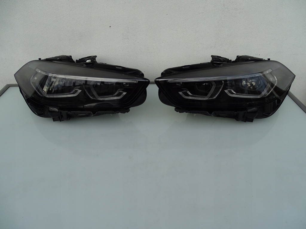 Komplet Lamp LED BMW 1 F40 Shadow line bdb stan 8082628 8082627