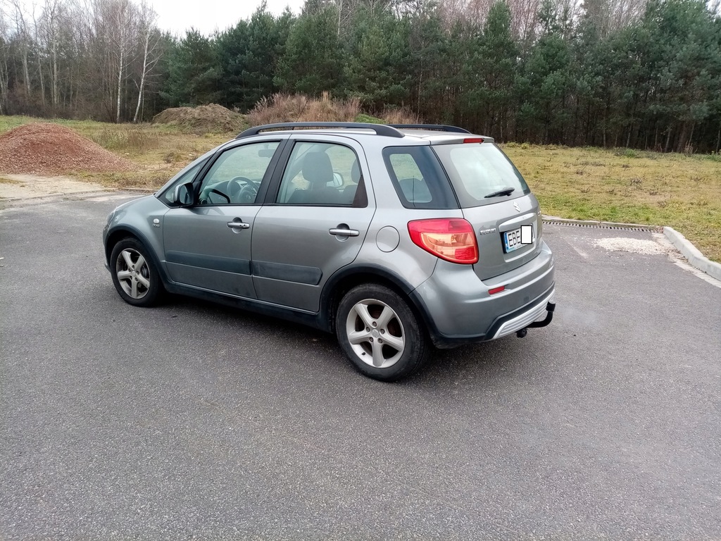 Купить SUZUKI SX4 1.9 DDiS 120 л.с. 2006 г.: отзывы, фото, характеристики в интерне-магазине Aredi.ru