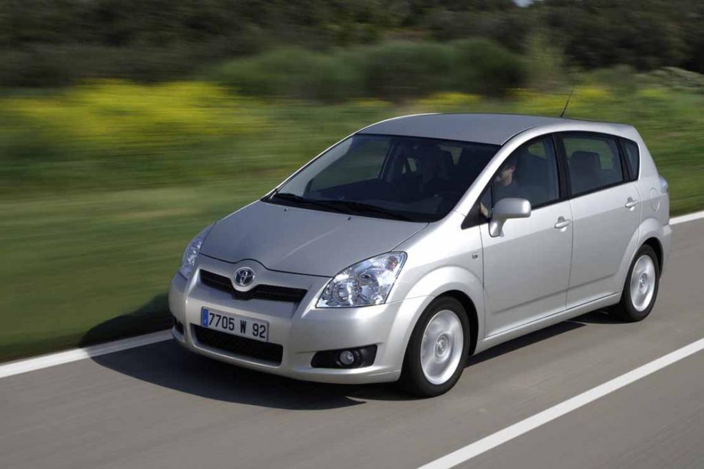 INSTRUKCJA OBSŁUGI TOYOTA COROLLA VERSO 20052009