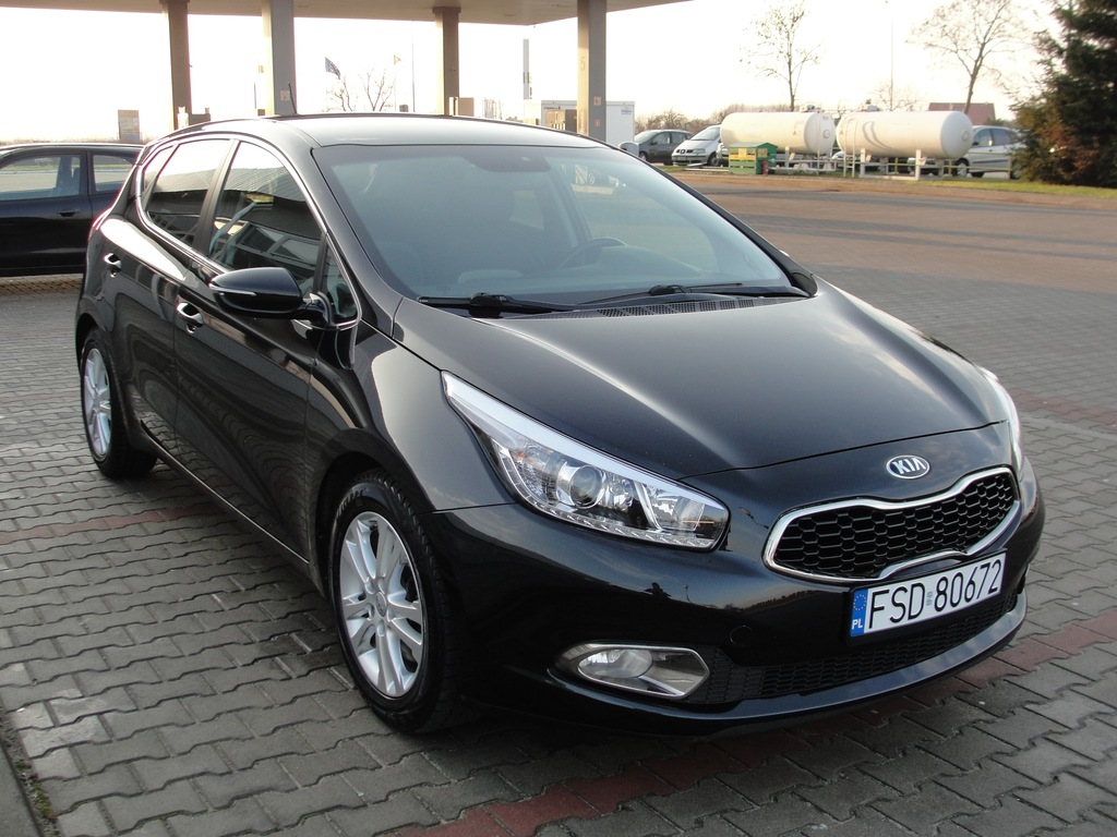 Купить KIA CEED 2015 NAVI CAMERA 1.6 CRDi ЛЕГКОСПЛАВНЫЕ ДИСКИ СЕРВИС: отзывы, фото, характеристики в интерне-магазине Aredi.ru