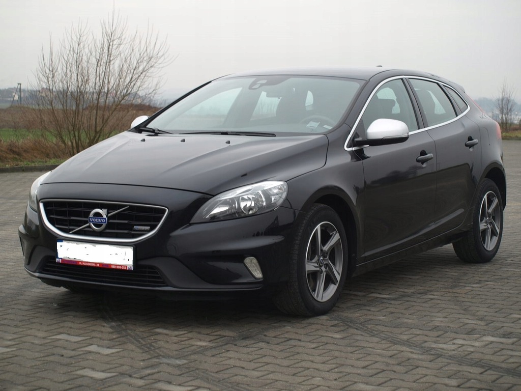 Купить VOLVO V40 D4 190 л.с. 2014 г. R-Design Swap!!: отзывы, фото, характеристики в интерне-магазине Aredi.ru