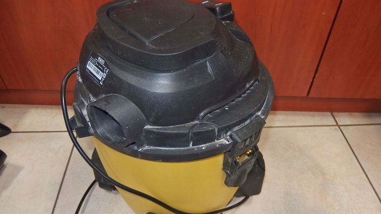 ODKURZACZ WARSZTATOWY PRACTYL EC815-1250 1250W - 8924116371 - oficjalne ...