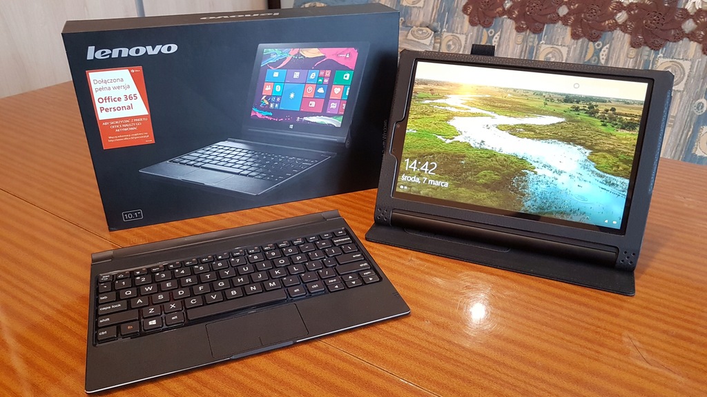 Tablet LENOVO Yoga 2 1051L z systemem Windows 10