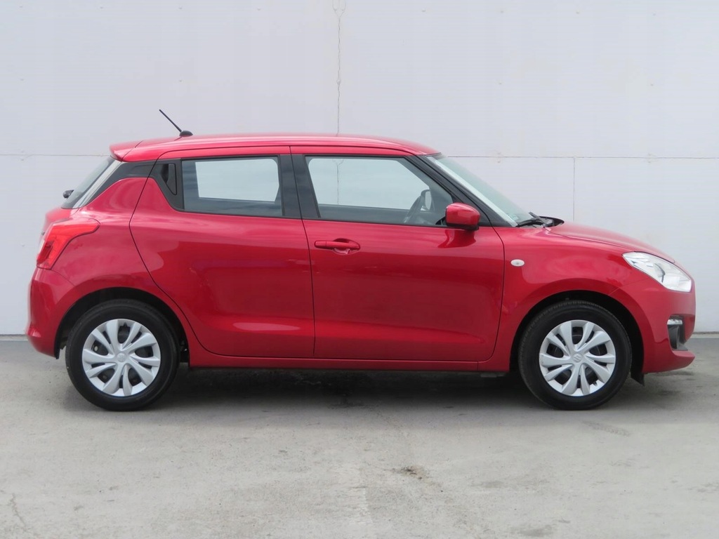 Купить Suzuki Swift 1.2 DualJet, Салон Польша: отзывы, фото, характеристики в интерне-магазине Aredi.ru