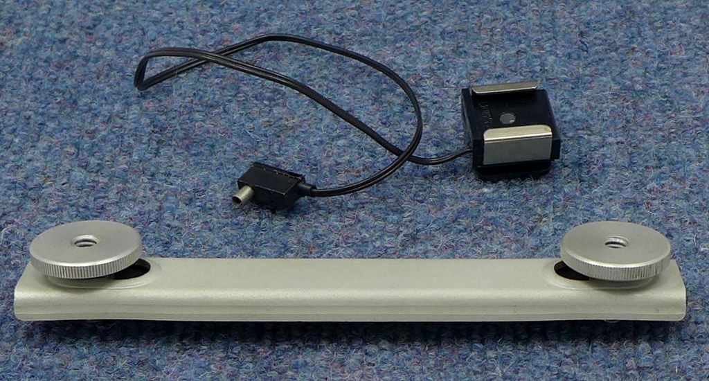 Listwa montażowa do lampy błyskowej Pentacon DDR