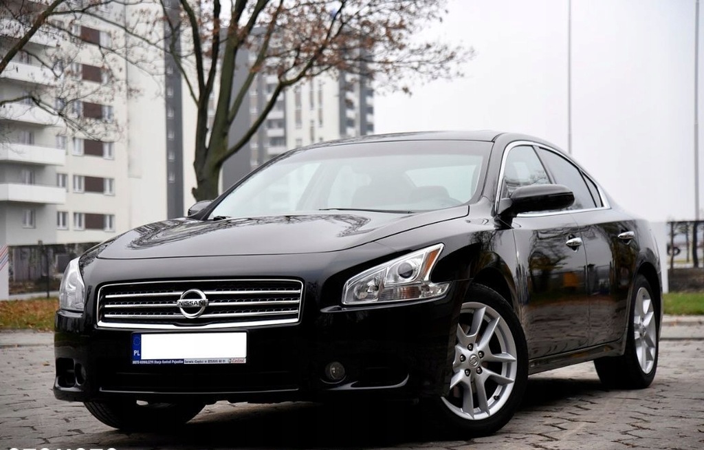 Nissan Maxima