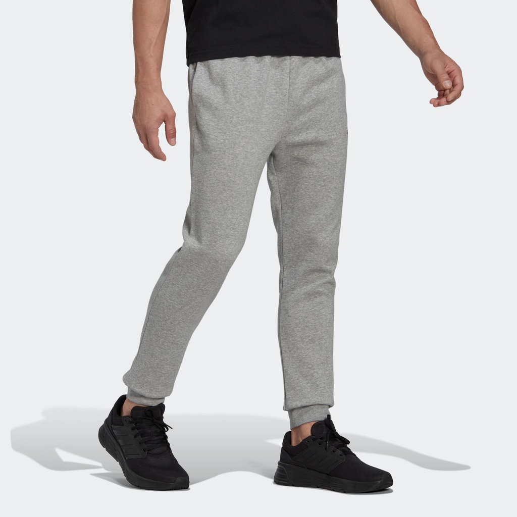 Найк штаны Sportswear Essentials