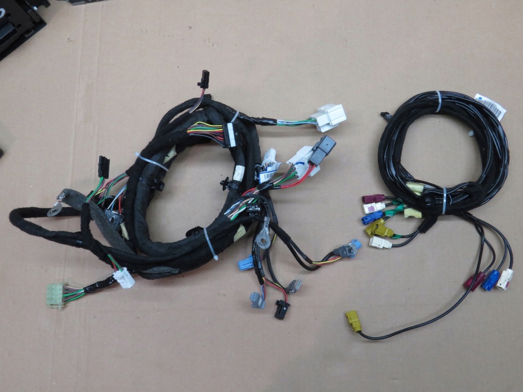 RENAULT LAGUNA III NAWIGACJA TOMTOM LIVE KOMPLET 8681168528