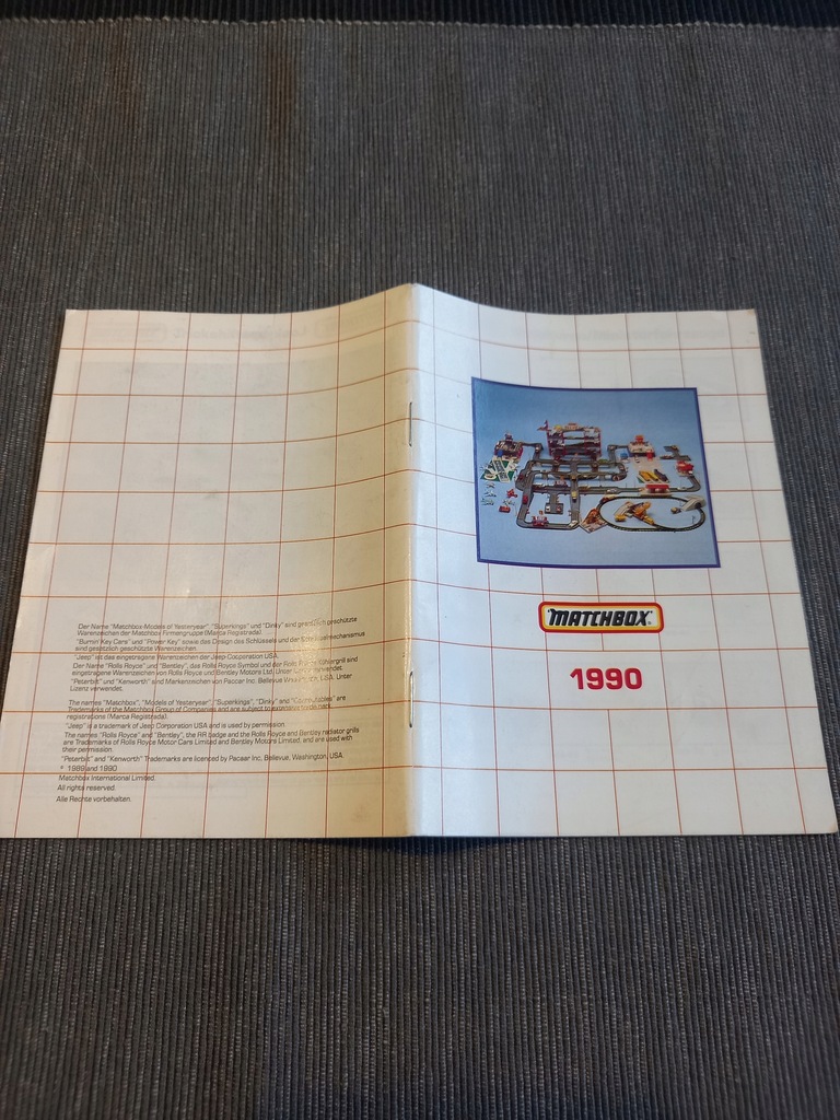 KATALOG MODELI MATCHBOX 1990 IDEALNY SUPERFAST