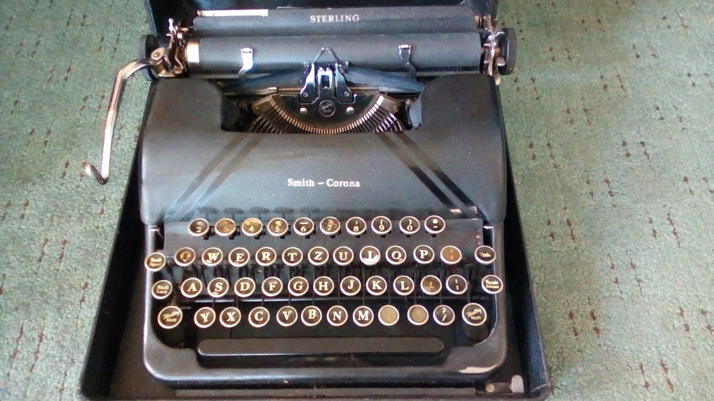 Maszyna do pisania Smith Corona Sterling z 1938r.