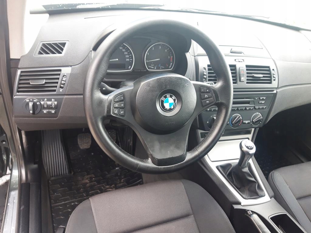 Купить BMW X3 2.0 d 150 л.с. ОБСЛУЖЕННЫЙ 4x4 новая резина: отзывы, фото, характеристики в интерне-магазине Aredi.ru