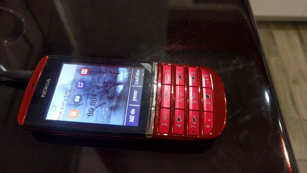 Nokia 300