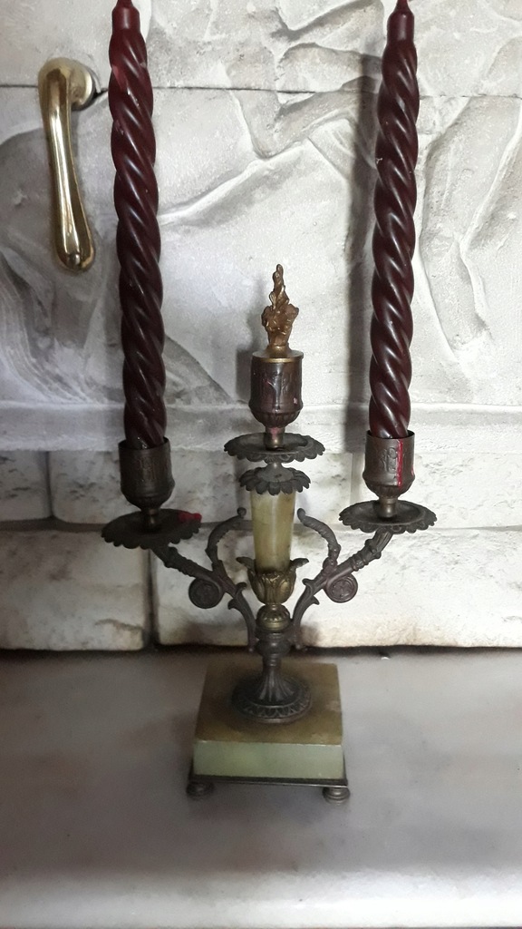 Świecznik z brązu(mosiądzu) i kamienia XIX wiek